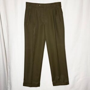 Dockers Men's Pants Premium Olive Green Pleated Relaxed Fit Slacks 32X30
